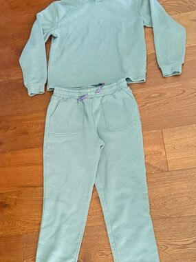Mondetta Kids Mint Green Matching Sweat Set - Pull-On Joggers & Top